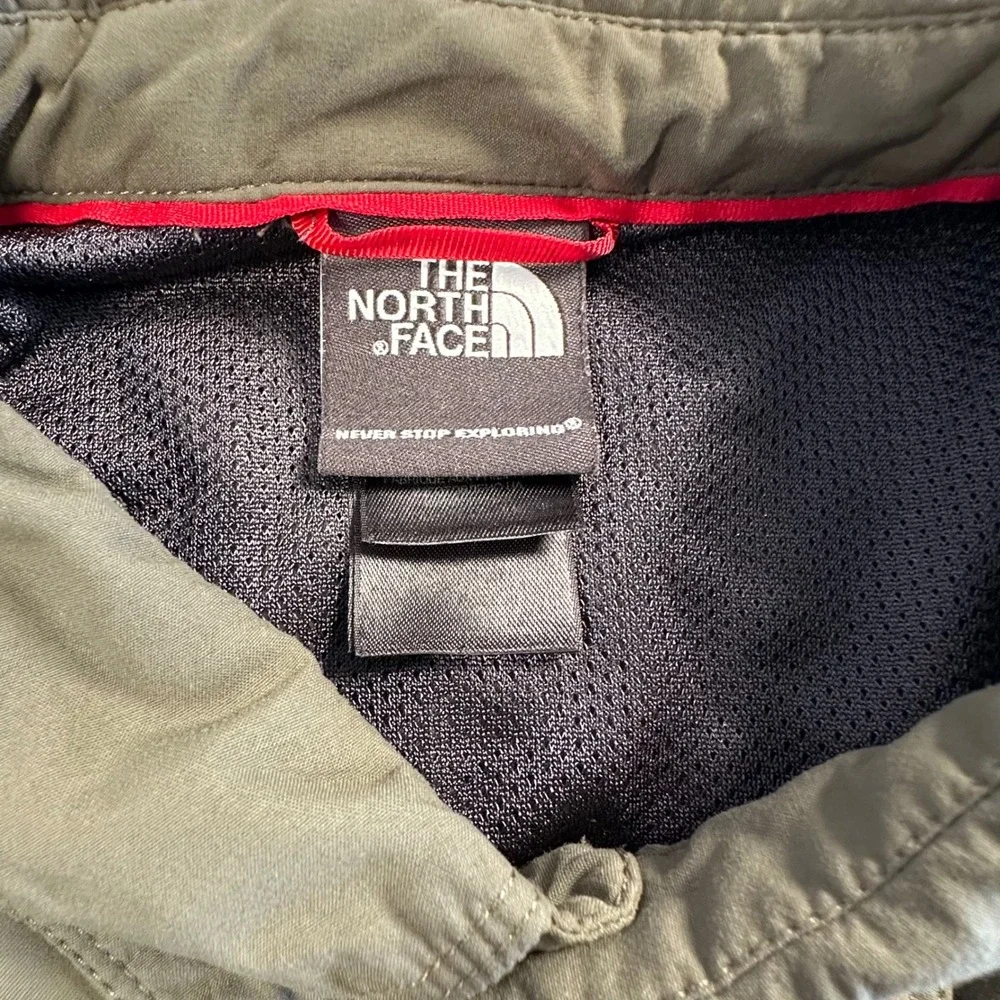 The North Face Shirt XL Olive‎ Green Vented Woven Button Down Hiking Outdoor